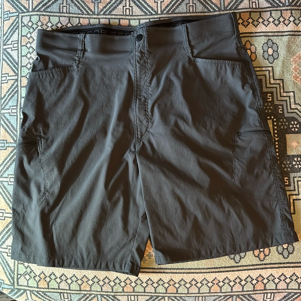 Wrangler Outdoor Series cargo shorts